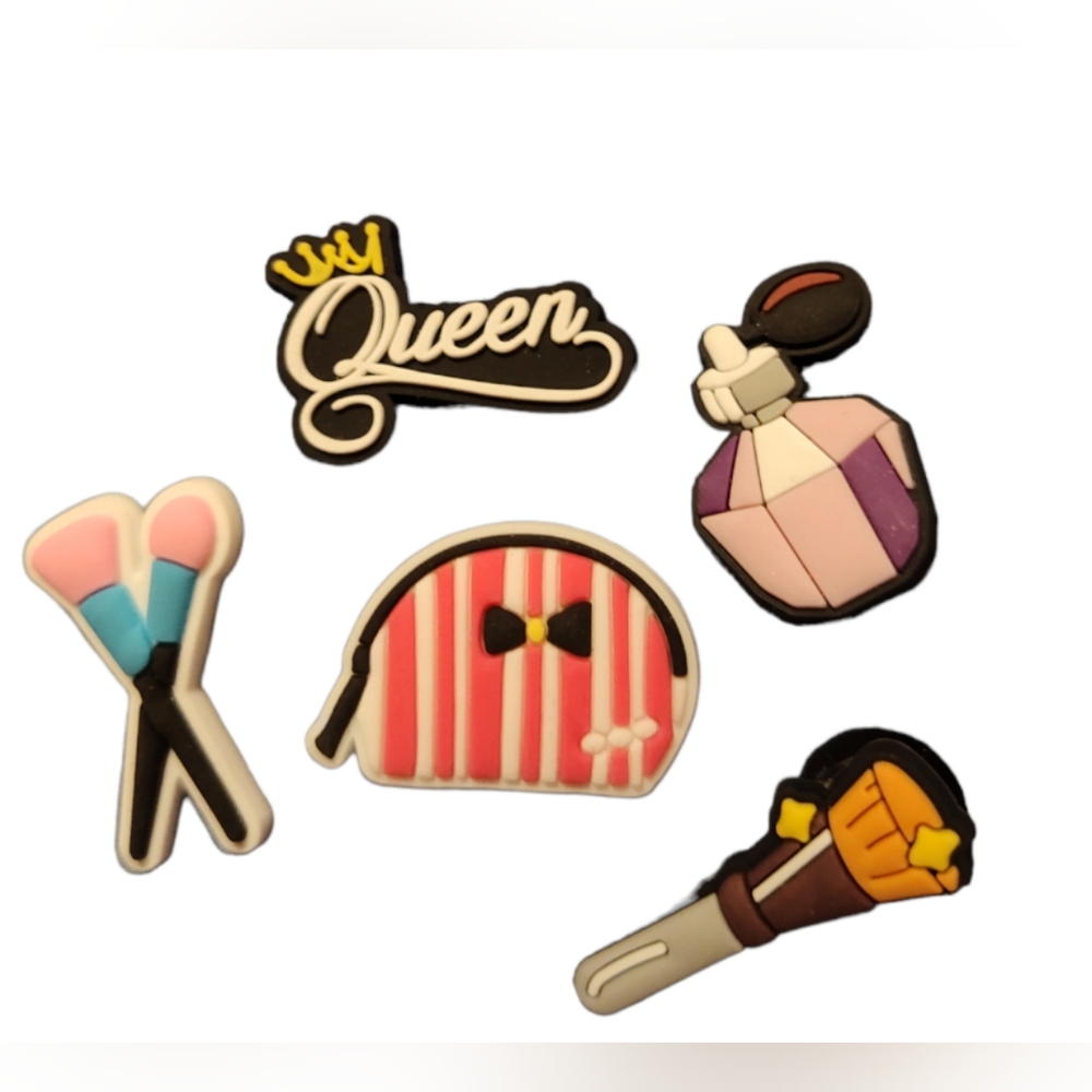 Croc Shoe Charms Jibbitz 5 Piece Queen and Makeup